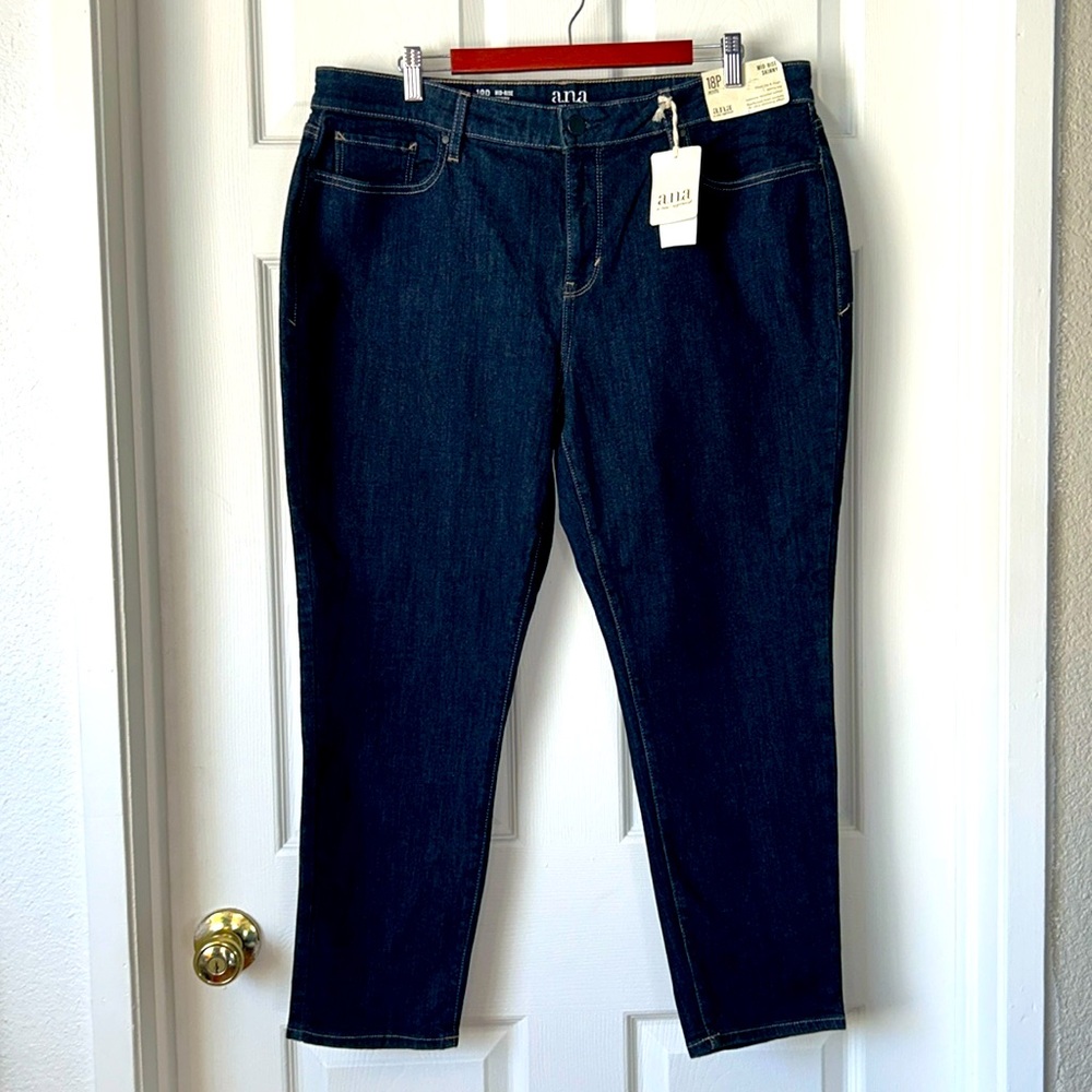 NWT a.n.a Mid-rise Skinny Jeans
